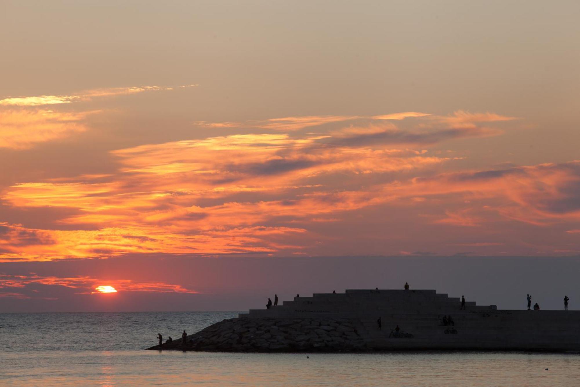 Super Apartment In The Ancient Roman Amphitheater Durres Bagian luar foto